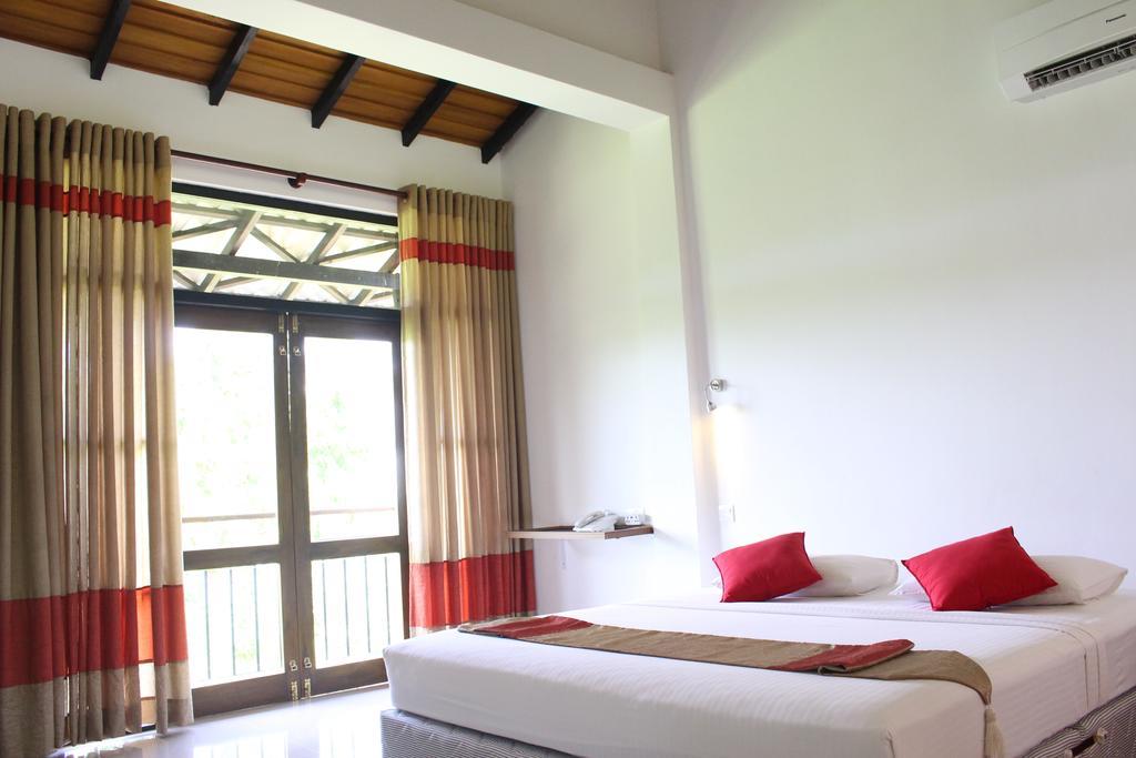 Magampura Eco Village Tissamaharama Buitenkant foto